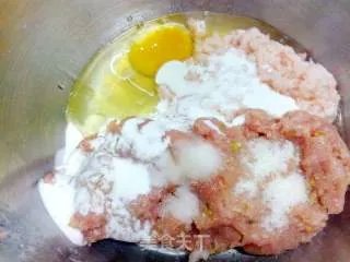 【扬州】蟹粉狮子头