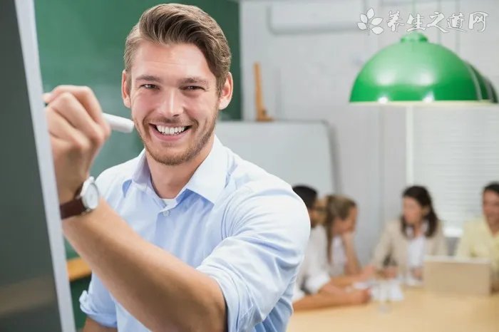 收缩毛孔精华液哪个好？收缩毛孔精华排行榜