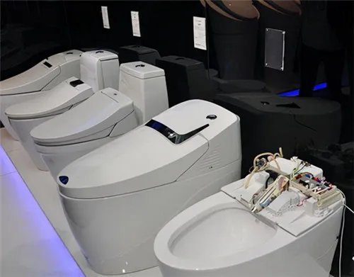 买马桶多少钱一个？