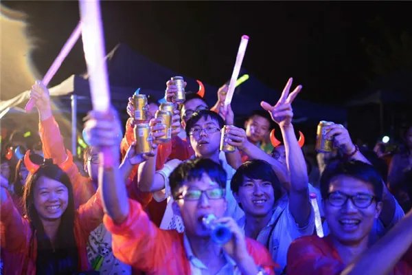 宁波十大酒吧排行榜:S86酒吧上榜,宁波A8酒吧第一