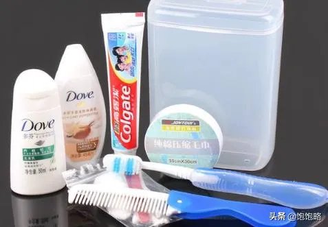 住校需要带什么东西？