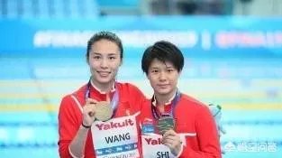 中国女子三米板包揽世锦赛金银牌