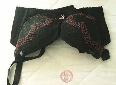 哺乳后丰胸的方法