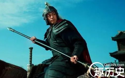 历史上著名的三英战吕布结果是谁赢了?