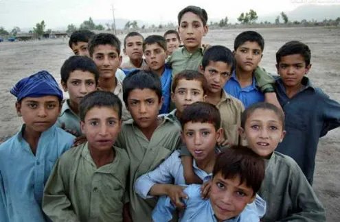 阿富汗人口面积多少人口?