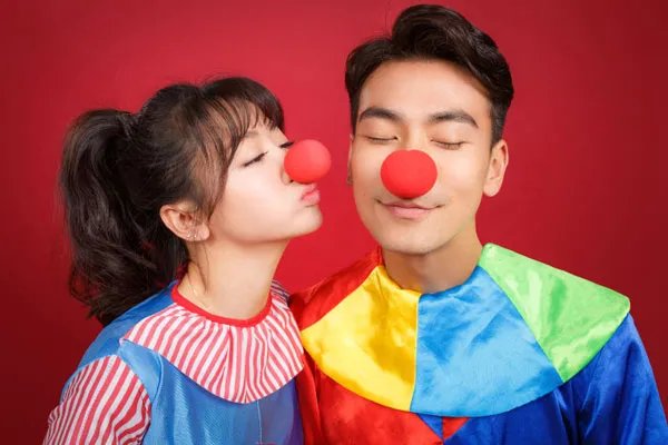 戴向宇前妻陆怡璇个人资料背景介绍离婚原因私照 陈紫函小三上位