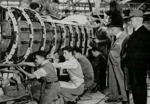 捷克斯洛伐克为什么会解体?捷克斯洛伐克的原因有三