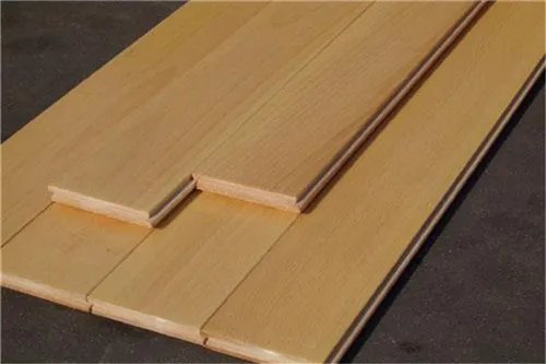 复合地板和实木地板有什么区别