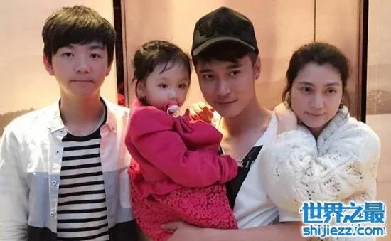 张丹峰老婆竟大他11岁，张丹峰洪欣的情史大曝光 