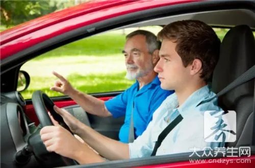 汽车甲醛的危害和清除方法