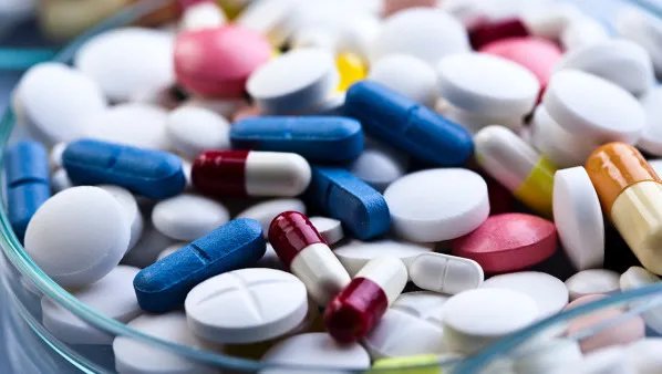 皮肤过敏用什么药好的快