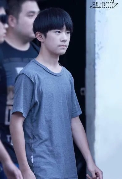 易烊千玺整容了吗？