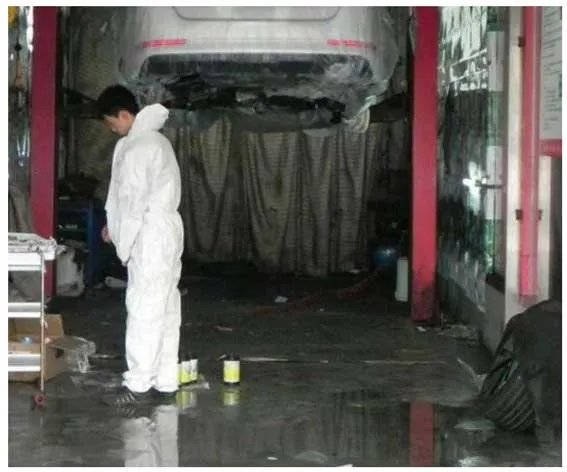 汽车底盘装甲怎么做的 汽车底盘装甲详细施工步骤教程（图）