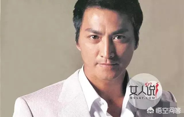 何家劲一生中演过多少部电视剧？