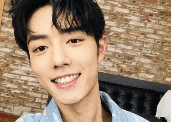 肖战怎么突然火起来了,又是怎么突然被全网粉丝心疼了的?