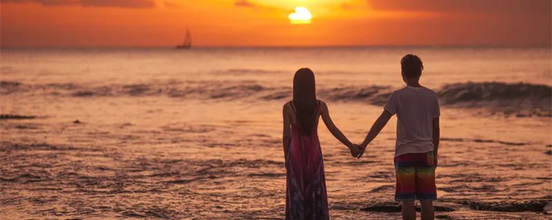 整个夏天想和你环游世界什么歌 整个夏天想和你环游世界是哪首歌的歌词