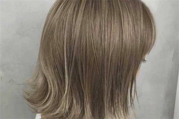 2020最火的头发染色:黑紫色上榜,第一火爆全网