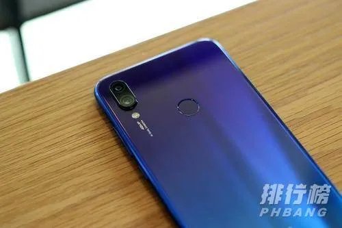 红米手机怎么样质量好吗_ 红米手机的质量怎么样