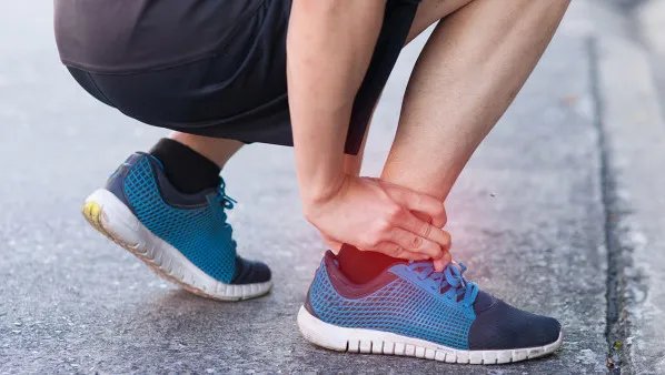 脚痛风怎么缓解