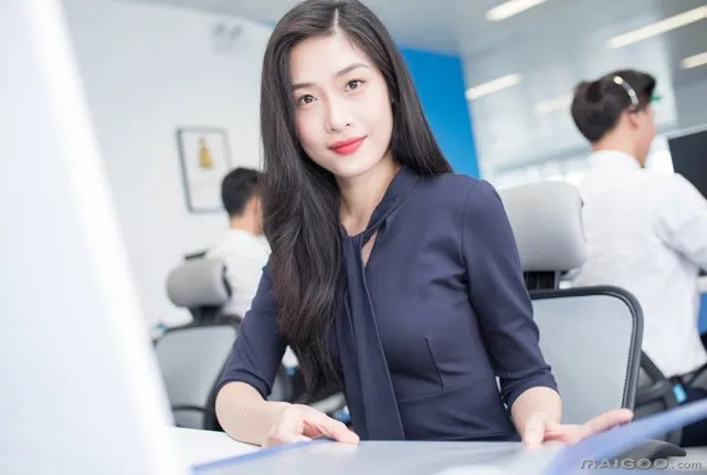 白领工资标准是多少 女白领收入多少才正常