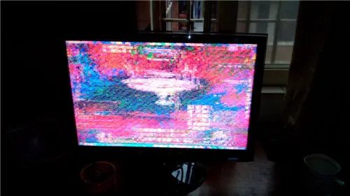 电脑花屏死机的原因及解决办法 如何正确使用和保养电脑