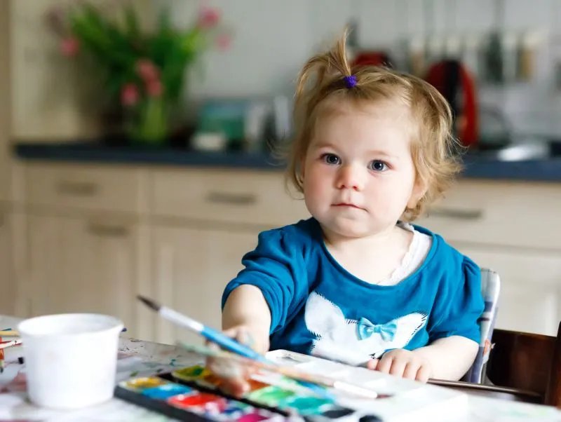 孩子不说话的原因和治疗