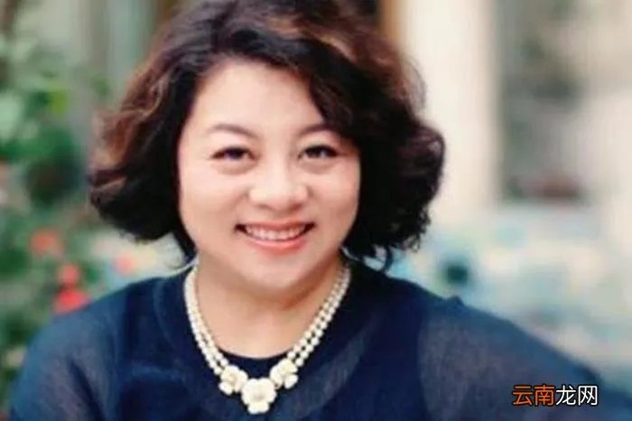 作家六六容忍丈夫出轨5年 六六现任丈夫秀才简介