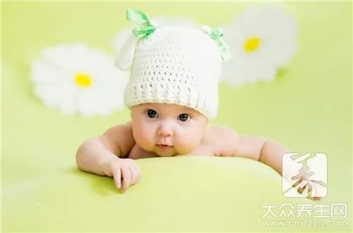 宝宝奶嘴型号怎么选择