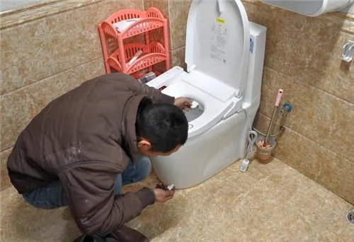 马桶怎么安装才正确
