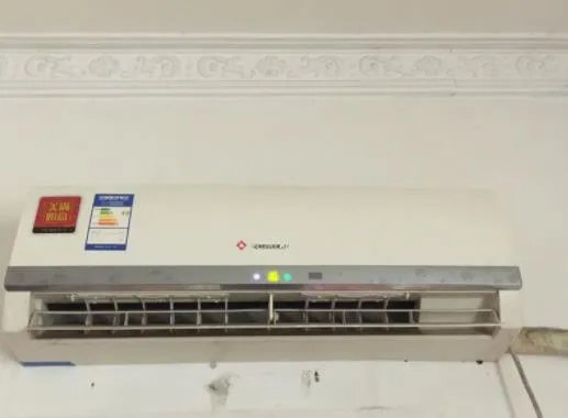 空调为什么突然自己启动