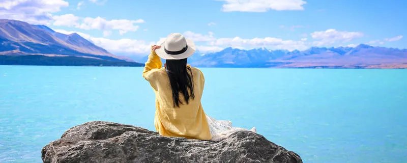 方脸适合什么帽子 方形脸戴什么款式帽子