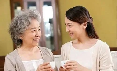 网购式尽孝八成由80后90后下单,现在的年轻人是否更注重形式?