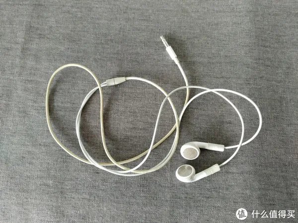 苹果shuffle耳机变橡皮泥：入手 OSTRY 奥思特锐 KC08 耳塞式耳机