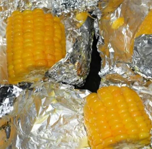 怎么用烤箱烤玉米 烤箱烤玉米需要多长时间