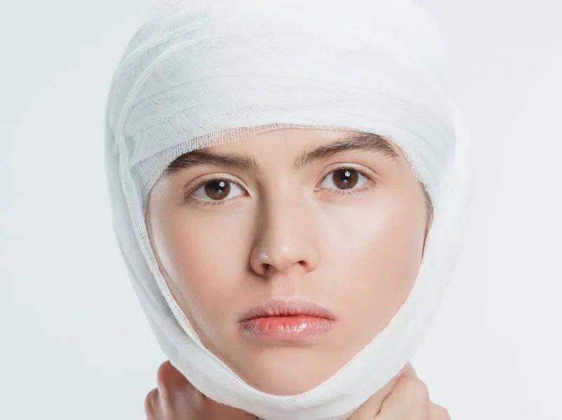 面神经痉挛的症状