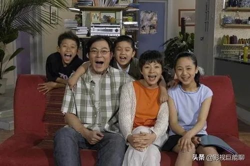 为什么《家有儿女》后来换了小雪的扮演者？