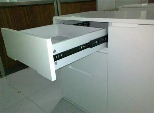 滑轨抽屉怎么安装