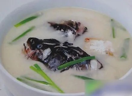 清炖鱼汤的家常做法大全