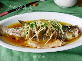 清蒸鲈鱼