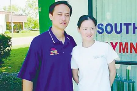 【吃】揭秘李小鹏的父亲是谁 李小鹏情史大曝光