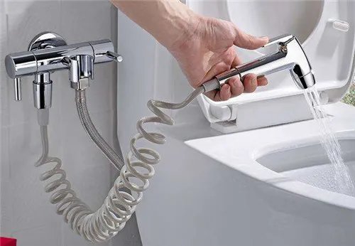 卫生间高压喷枪有什么作用