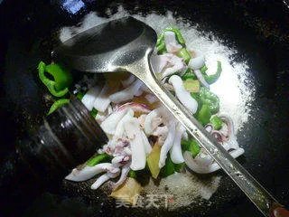青椒炒鱿鱼