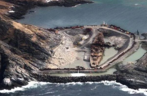 摩尔曼斯克号巡洋舰为何被遗 遭遇风暴搁浅在挪威海岸20年