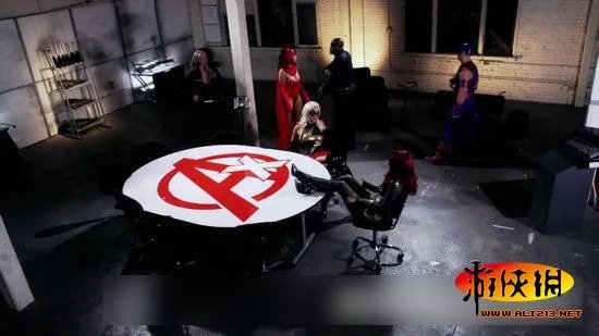 以假乱真！《复仇者联盟》成人版电影发售