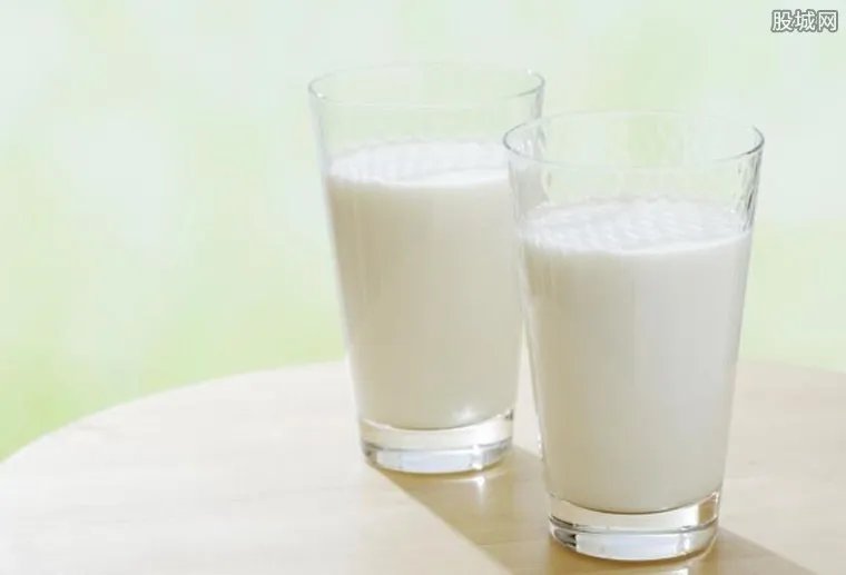 王均瑶老婆照片 王均瑶老婆携19亿改嫁司机真相揭秘