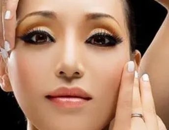 驼峰鼻整形多少钱