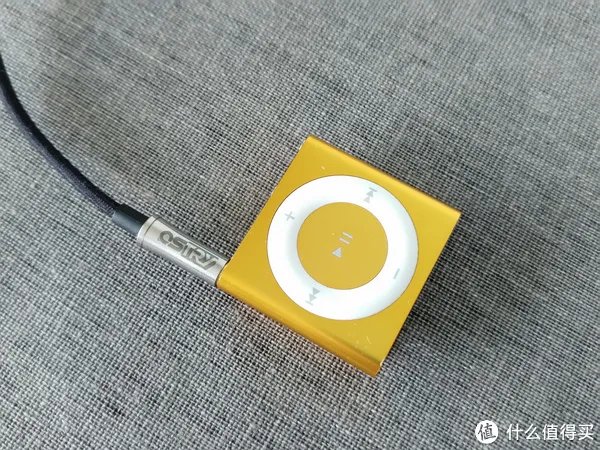 苹果shuffle耳机变橡皮泥：入手 OSTRY 奥思特锐 KC08 耳塞式耳机