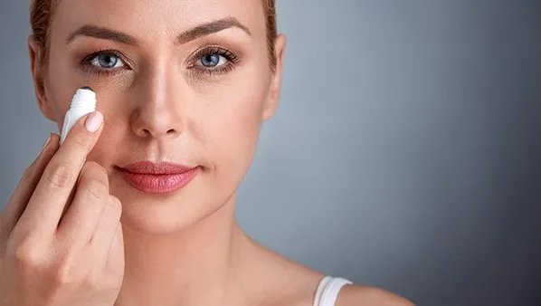 上眼皮松弛怎么办?3手术可矫正