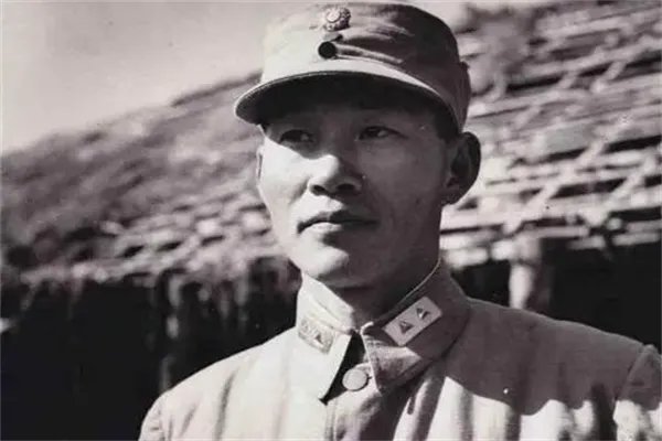国民党的十大将军排名，第十是虎将，第四被称为“丛林之狐”