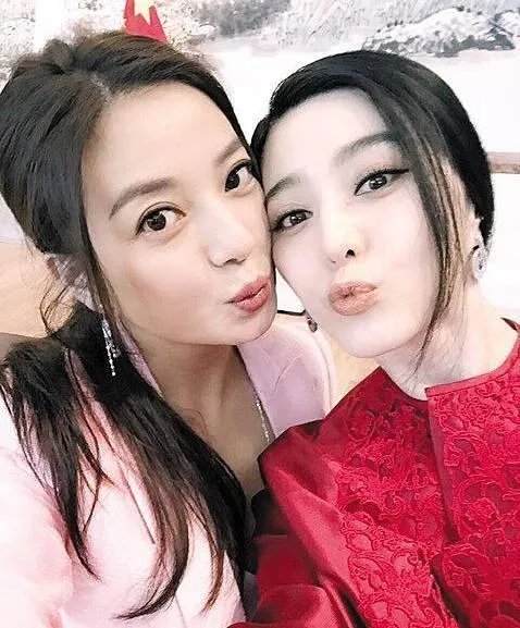 如何看待赵薇和范冰冰之间的真实关系？